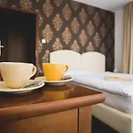 Trattoria Gæstehus Prešov