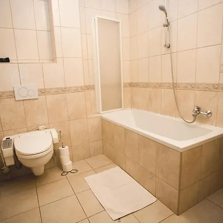 Konukevi Trattoria Prešov