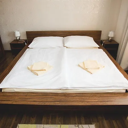 Trattoria Πανσιόν Πρέσοβ